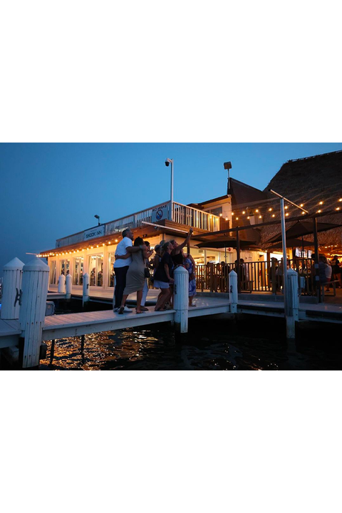 SNOOK INN