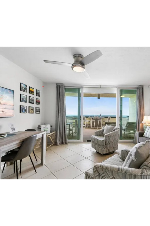 1 Bedroom 1 Bath  BEACHFRONT CONDO